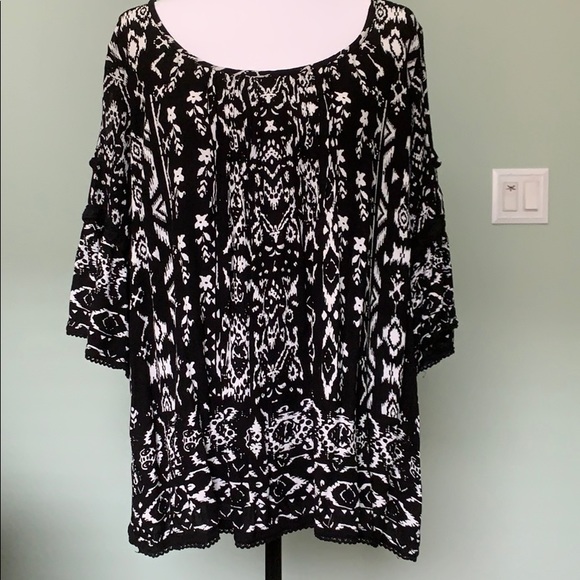 Bila Tops - Bila Cold Shoulder Boho Black & White blouse